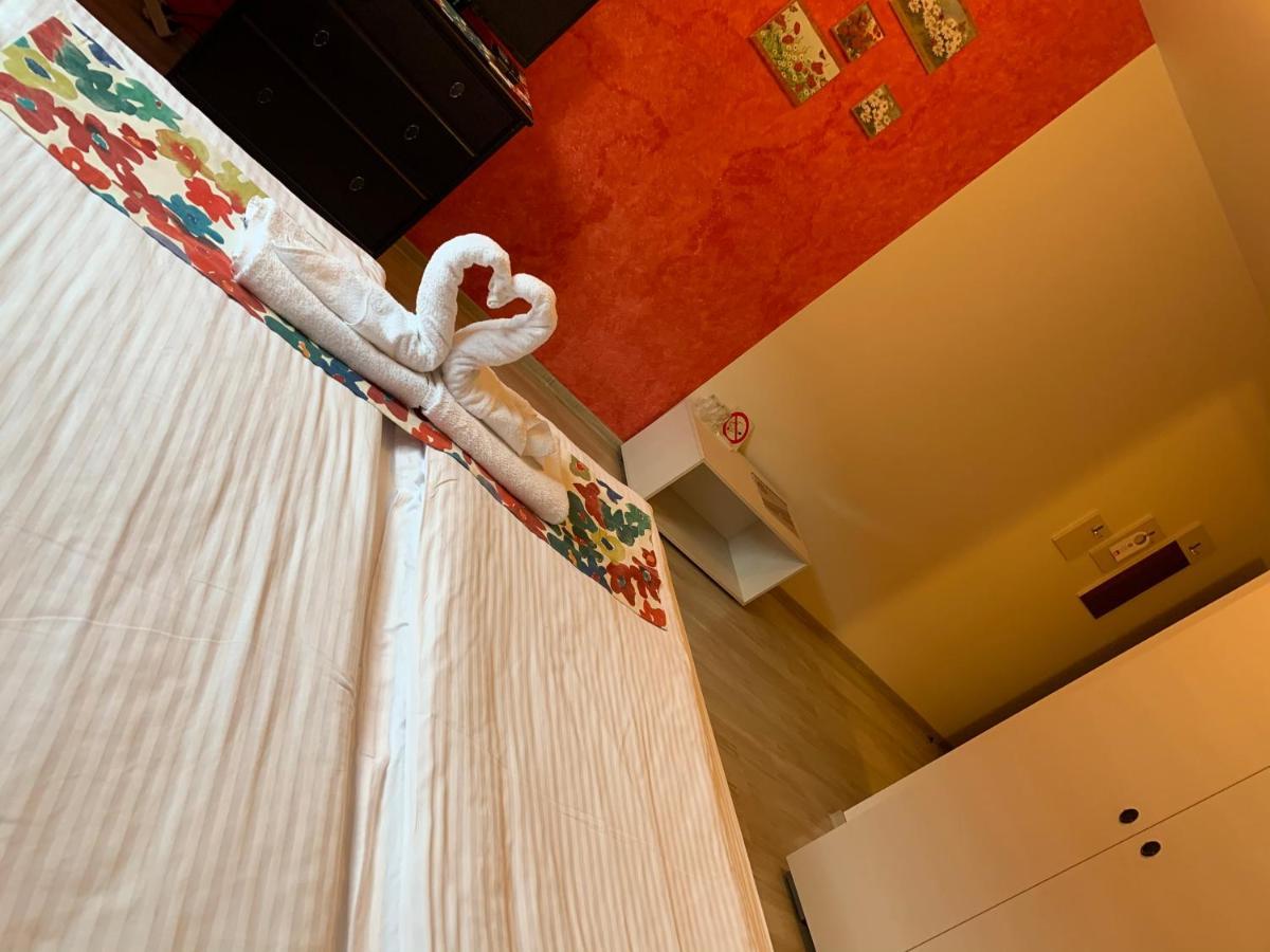 Dorf Haus Valiug Hotell Exteriör bild